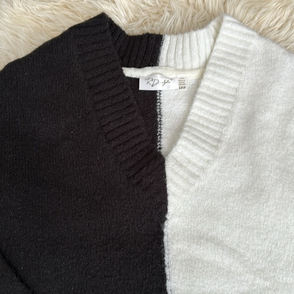 NWOT half /half Sweater - Picture 3 of 7